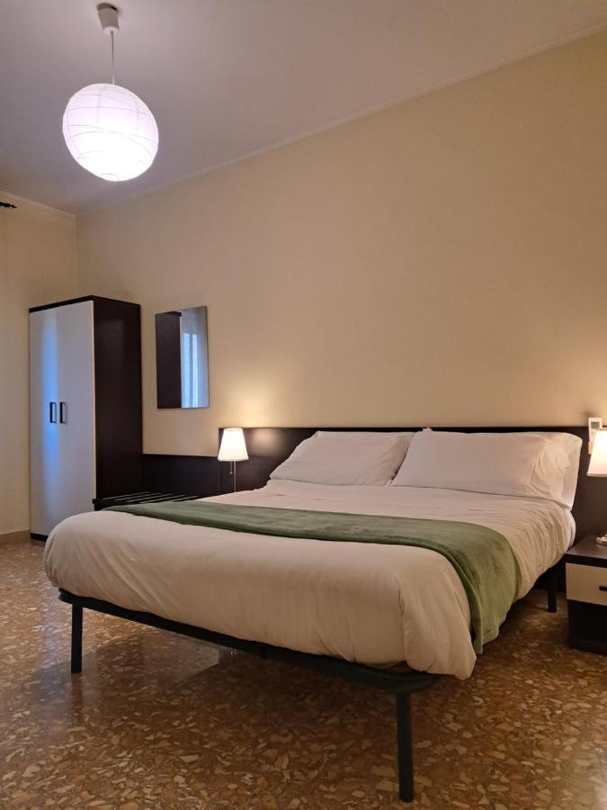 Eco Marela Couette-café Rome